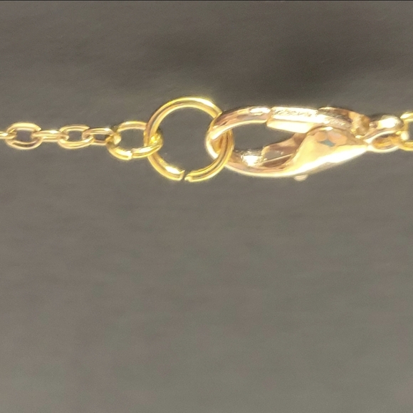 Gold Chain and Natural Rose Quartz Necklace - Picture 2 of 11